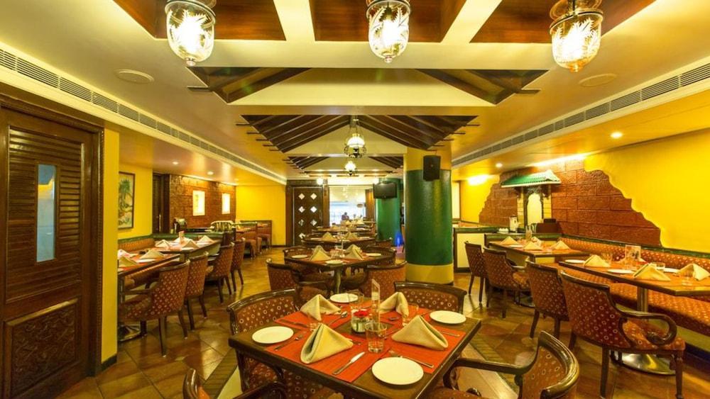 Ramee Guesline Hotel, Dadar Mumbai Dış mekan fotoğraf